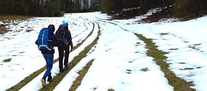 Zimní turistika s kempováním ve sněhu – skvělý nápad!